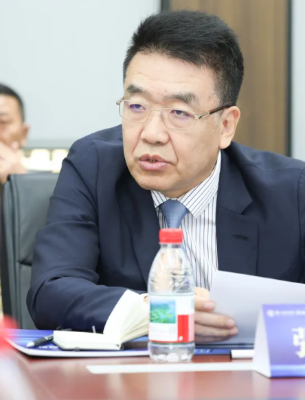 屏幕截图 2025-04-30 203555.png