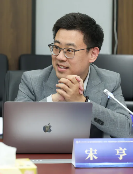 屏幕截图 2025-04-30 204243.png