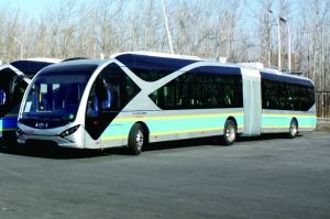 京城最长电车。